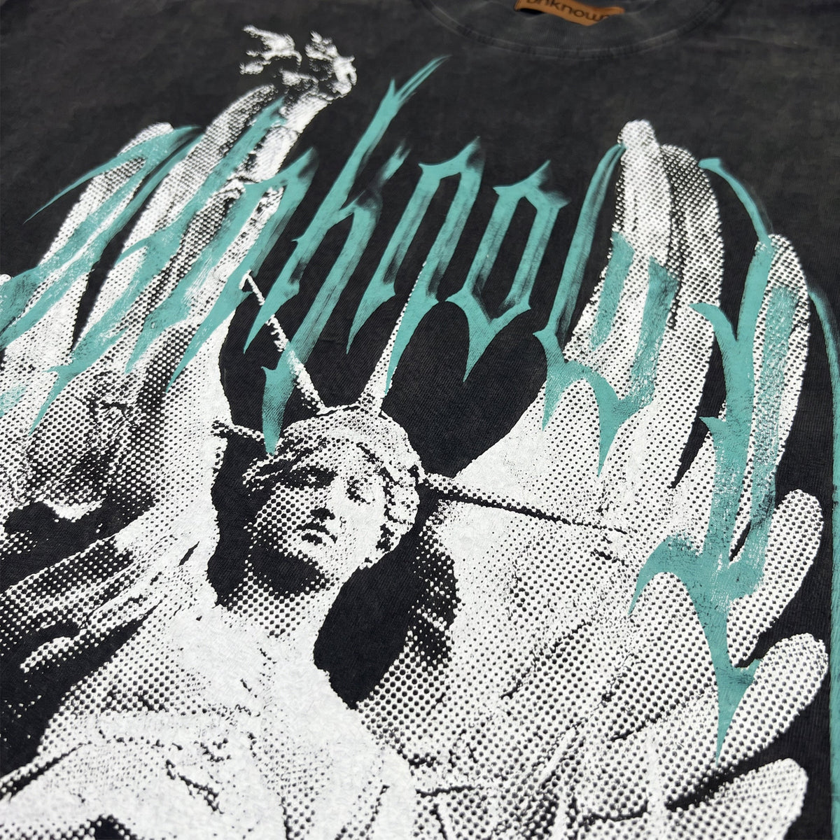 Gothic angels tee