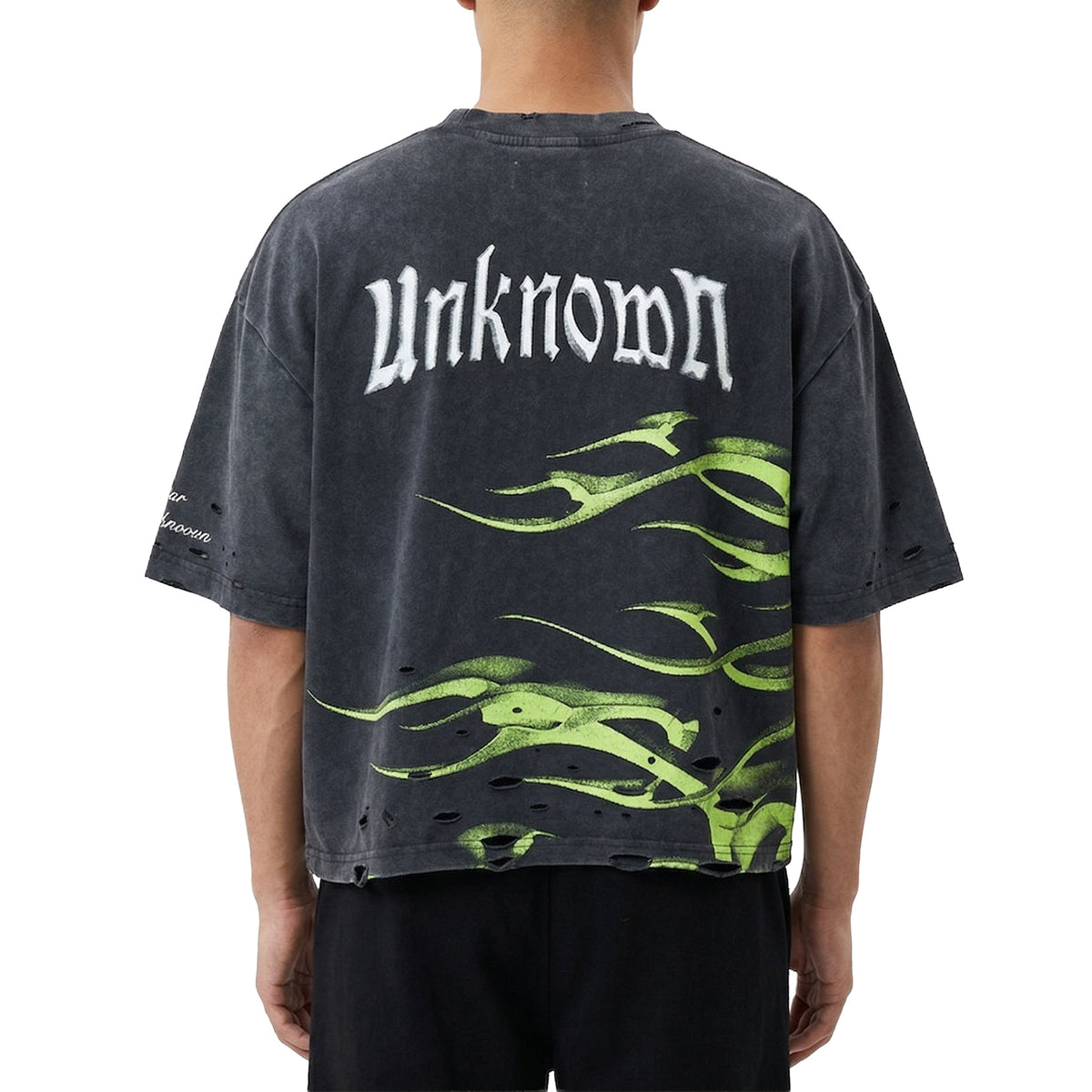 Metalic flames tee